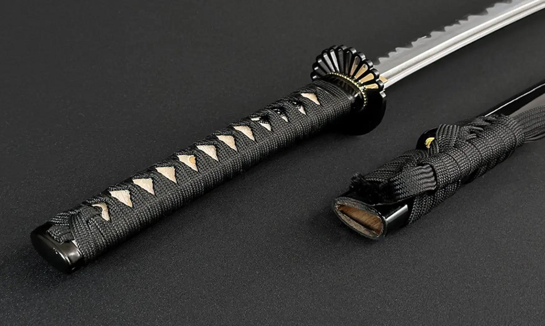 Iaïto, Sabre d'entraînement en acier Bushiden - Tombo 67 cm