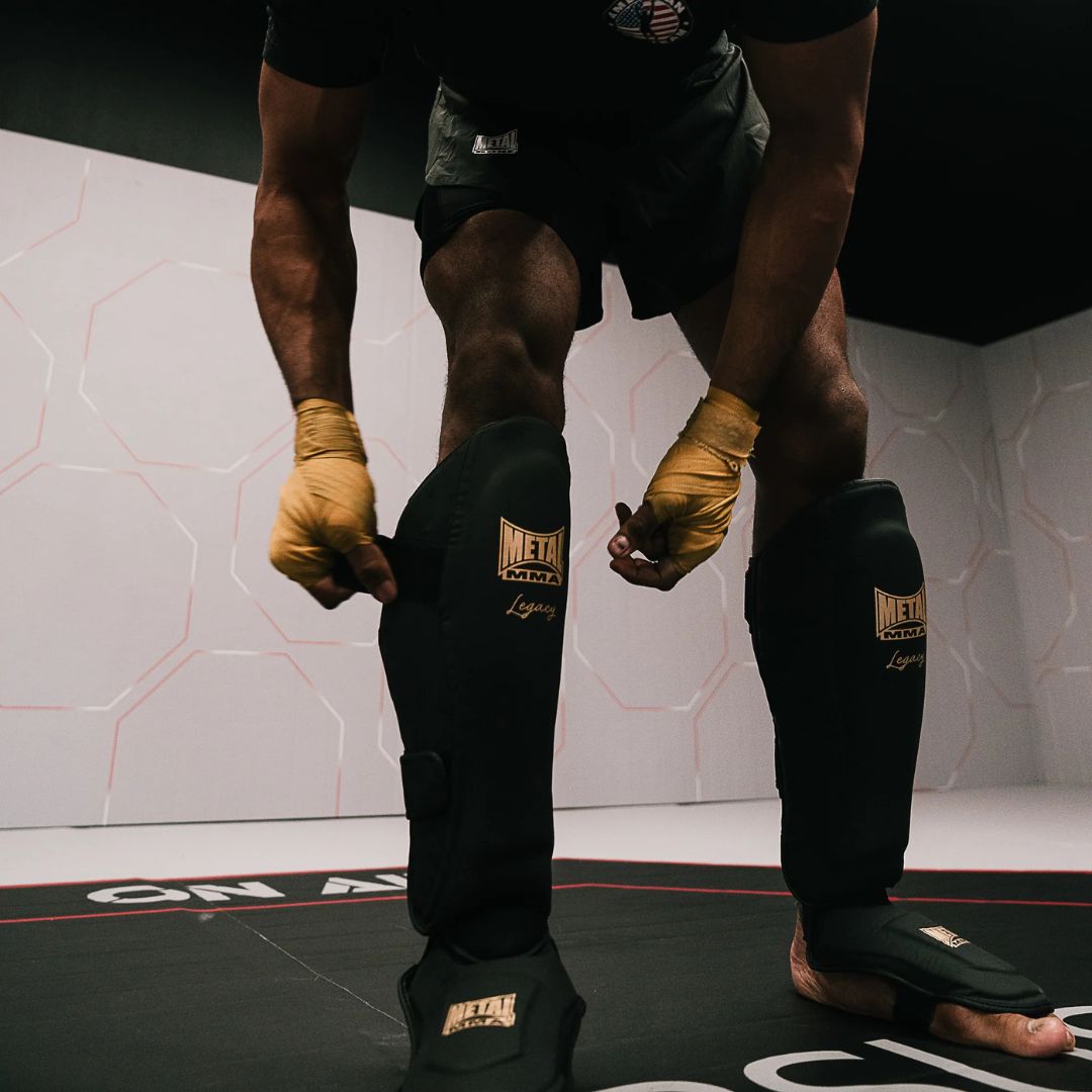 Protège Tibias-Pieds MMA LEGACY - Metal Boxe - Noir/Or