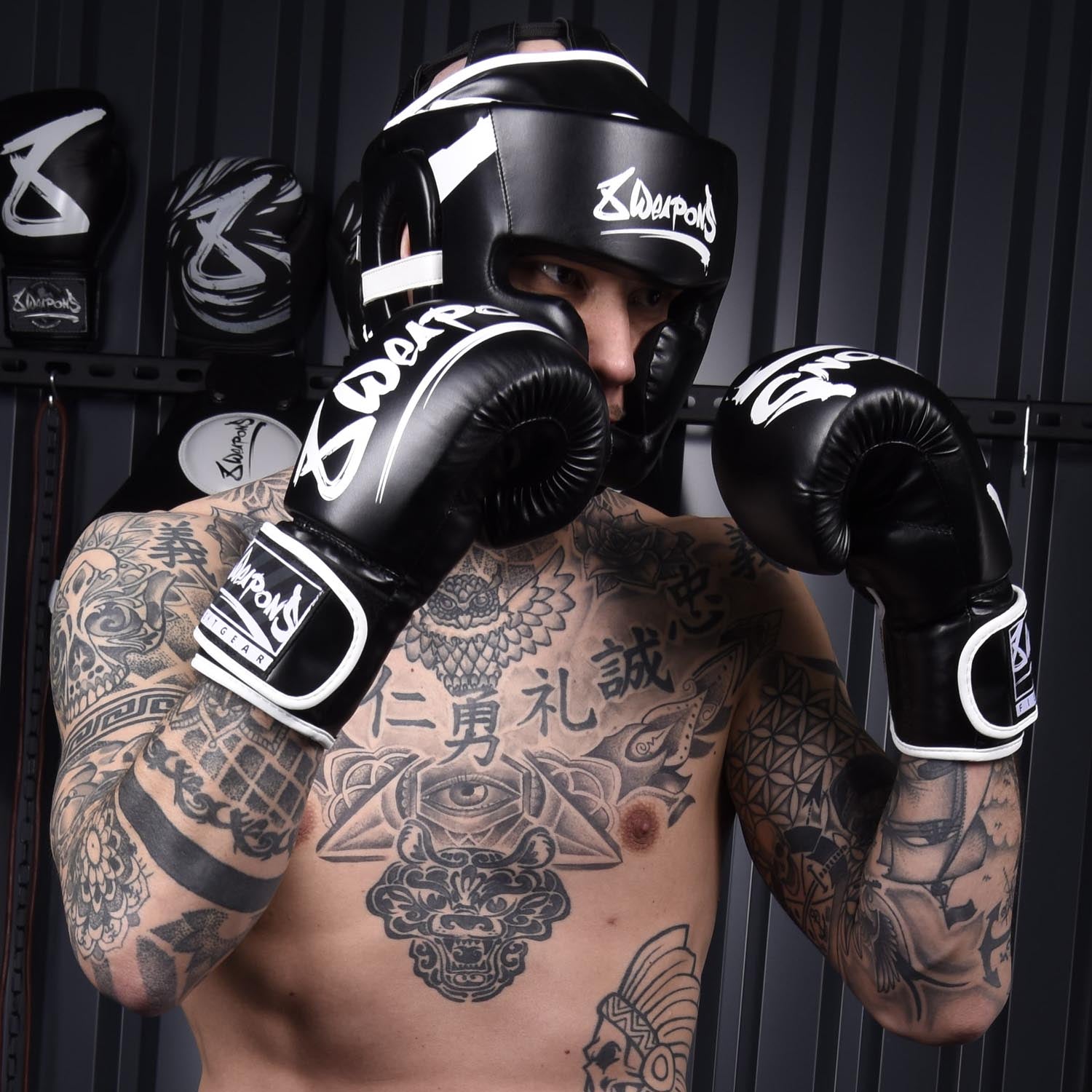 Casque de Boxe - 8 WEAPONS Unlimited - Noir/Blanc