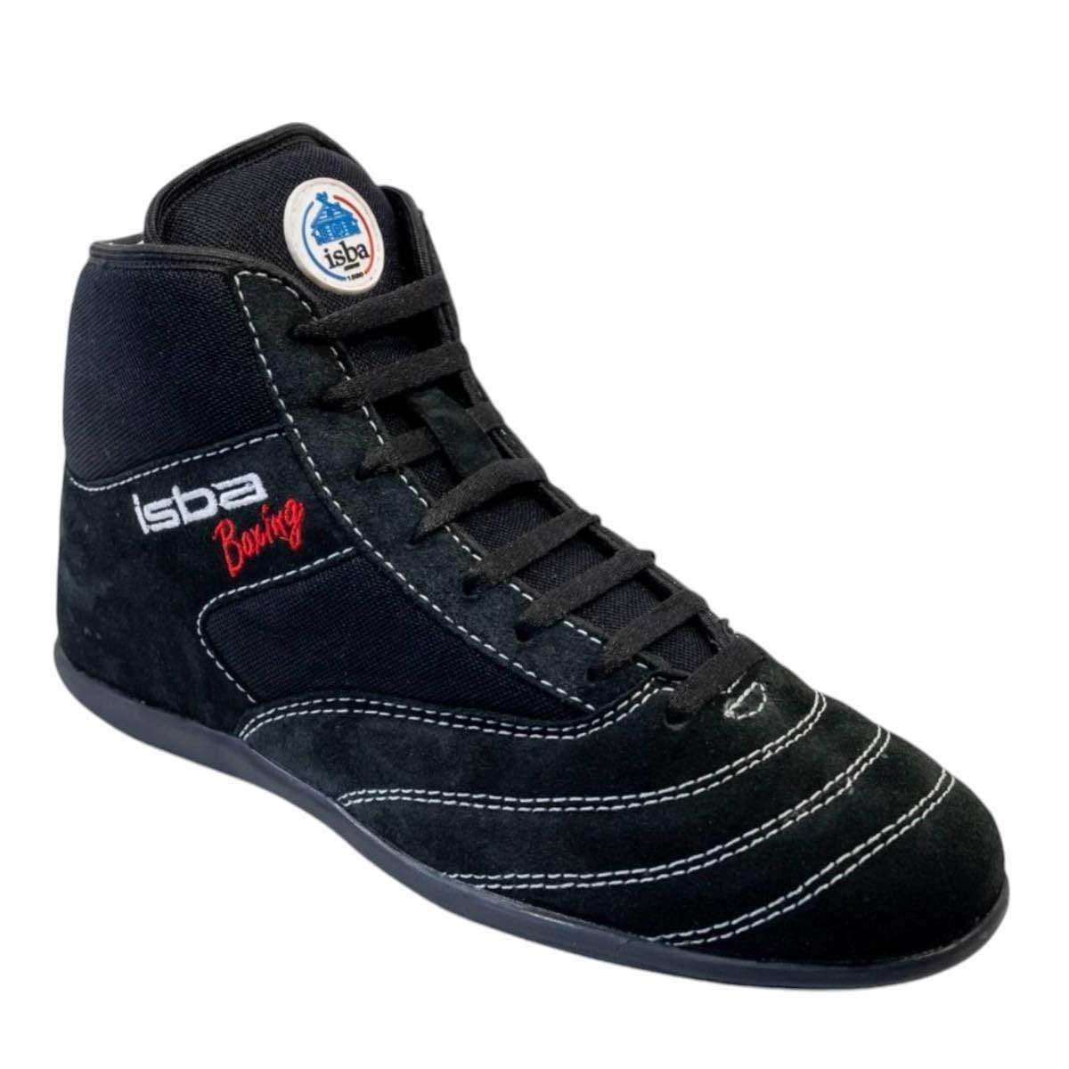 Chaussures Boxe Française Isba Fighter, noires, en cuir et toile, avec semelle en caoutchouc et renforts de cheville.