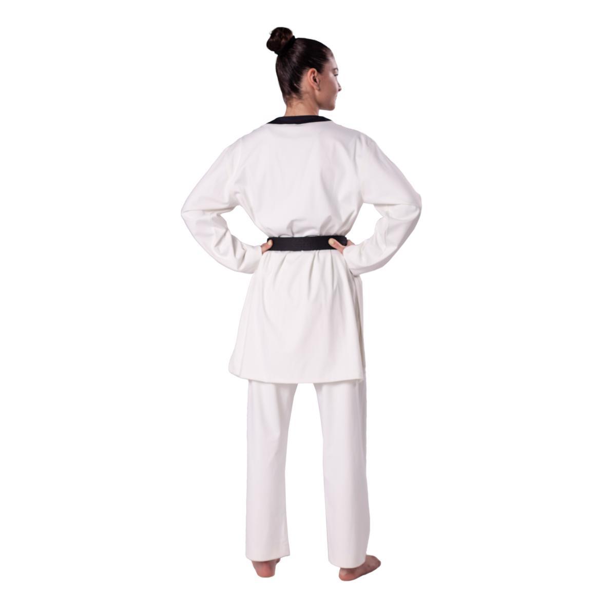 Dobok de Taekwondo Kwon Slimfit WT Col Noir : Boutique des Arts Martiaux