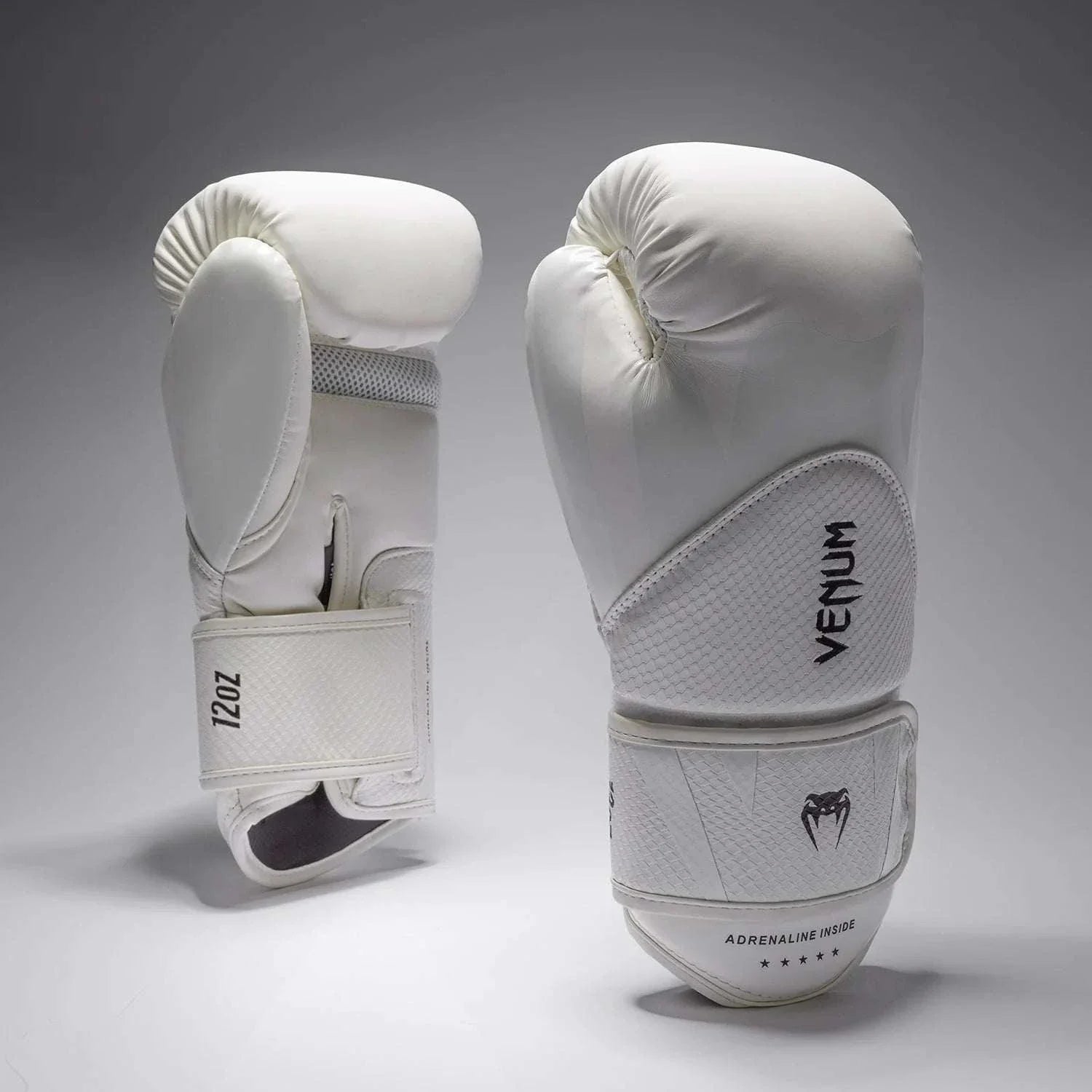 Gants de boxe Venum Challenger 4.0 Scales design snakskin ivoire noir protection et performance