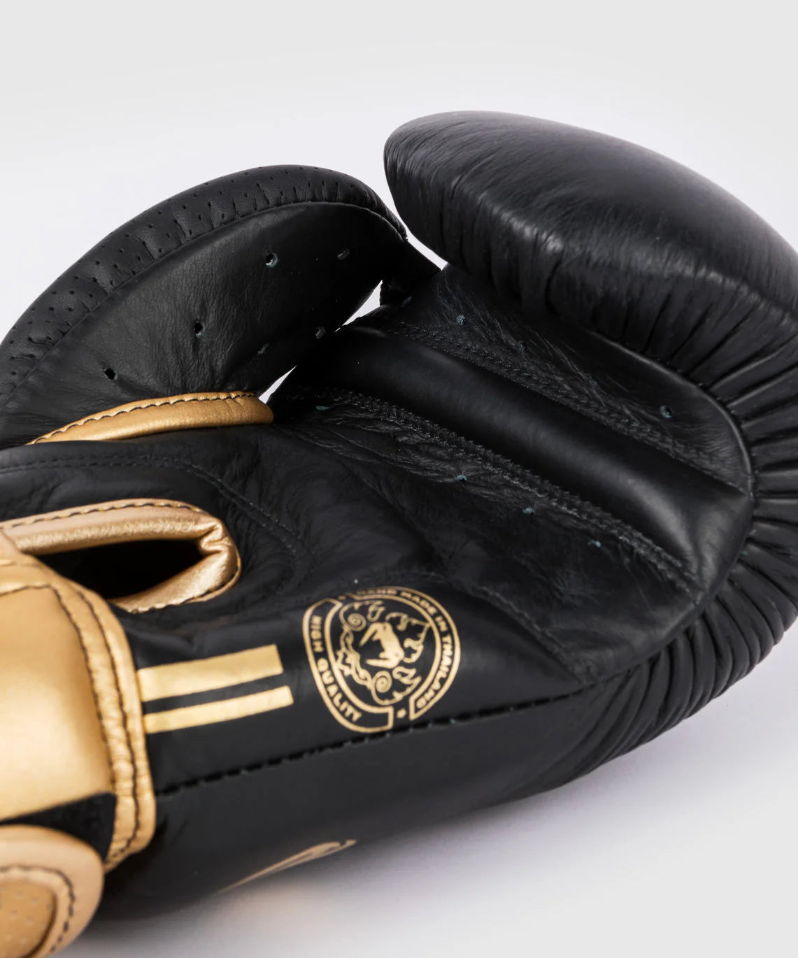 Gants de boxe Venum Power 2.0 - Noir/Or