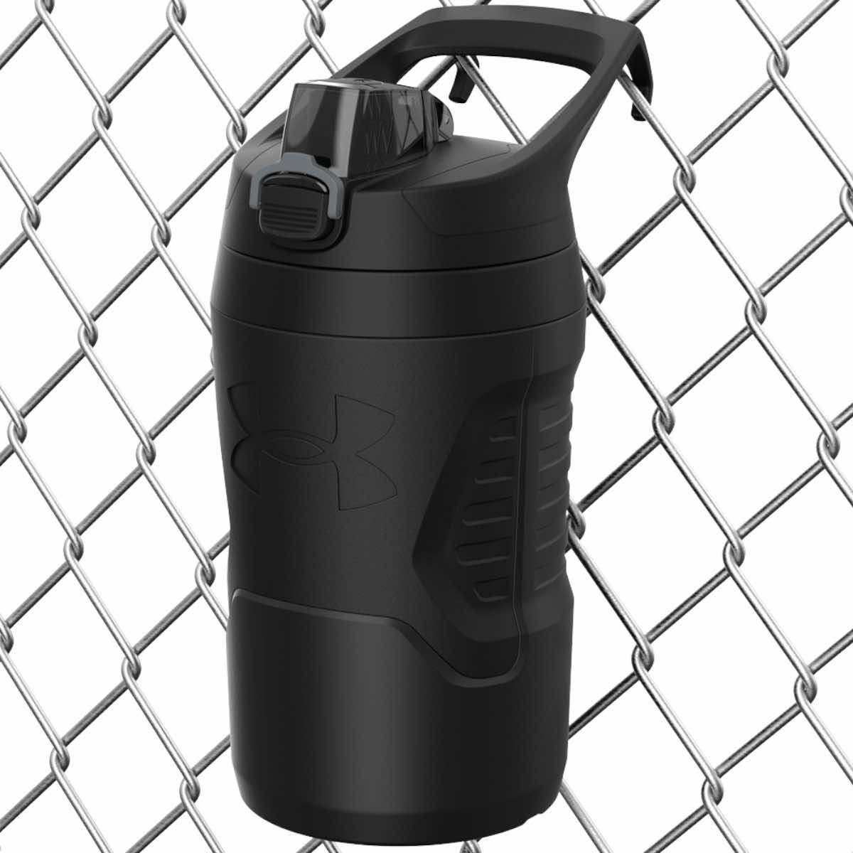Gourde Under Armor Playmaker Jug 1.9 L : Boutique des Arts Martiaux