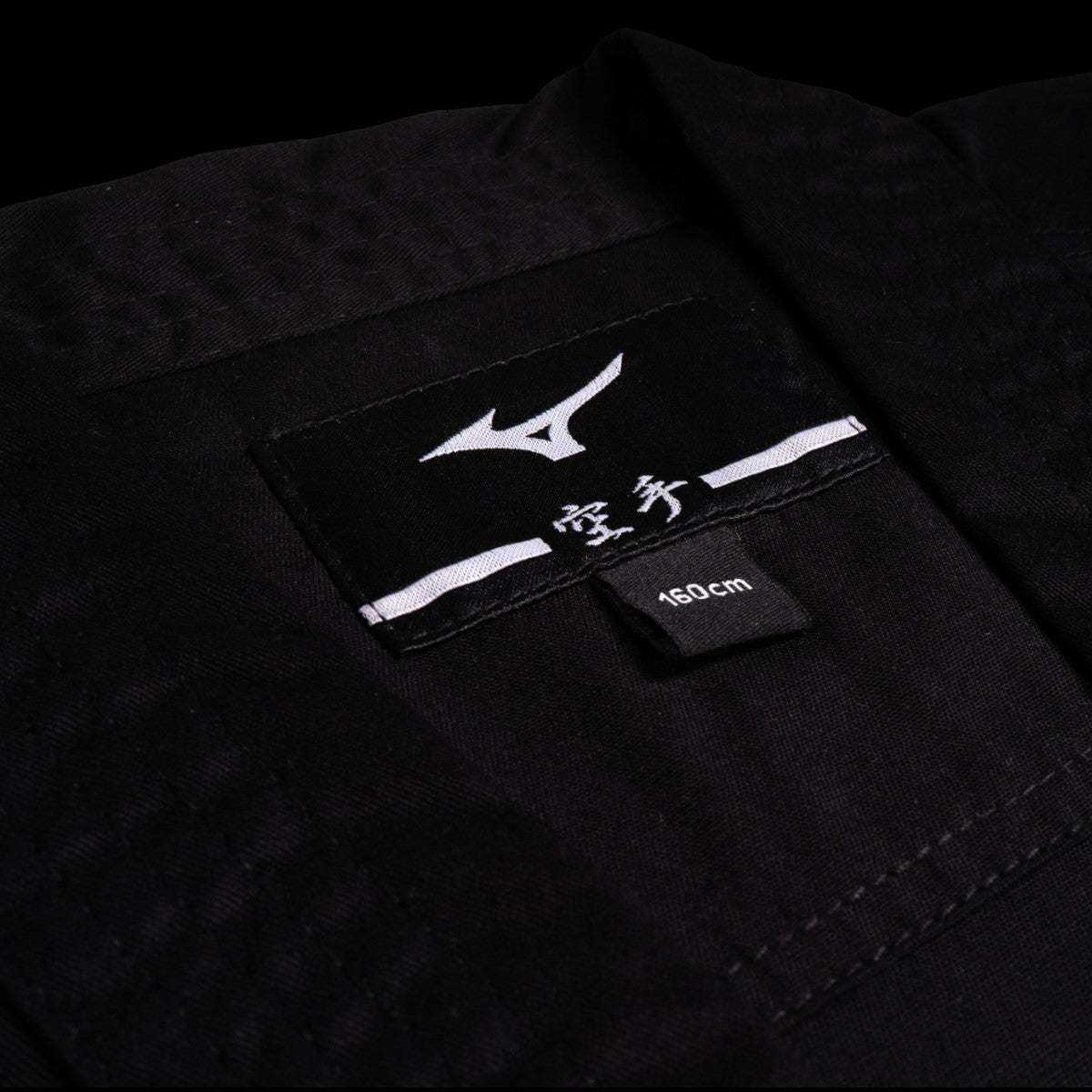 Kimono de Karaté Mizuno Noir  : Boutique des Arts Martiaux