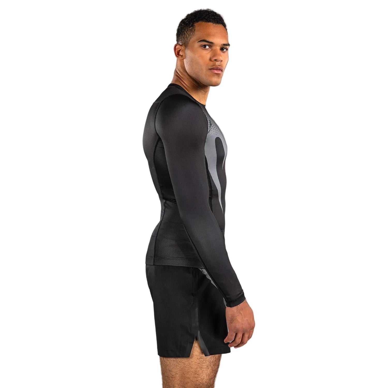 Rashguard de compression Venum No-Gi à manches longues homologué IBJJF