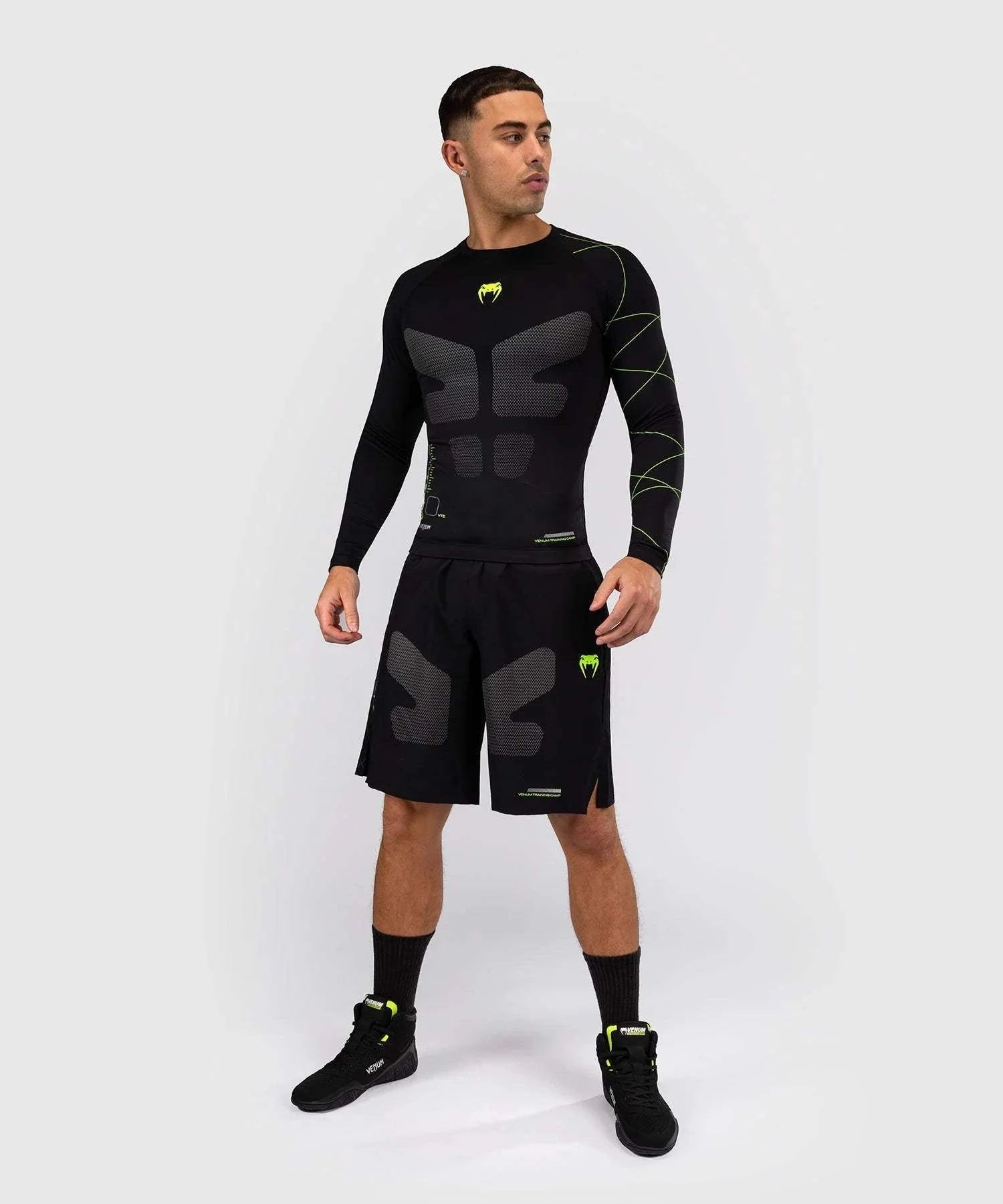 Rashguard Manches Longues Venum Training Camp 4.0 - Noir/Vert Fluo