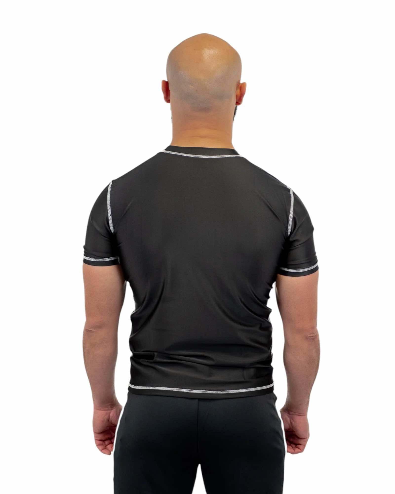 Rashguard Metal Boxe noir homme vue de dos en polyester avec coutures renforcées pour sport combat