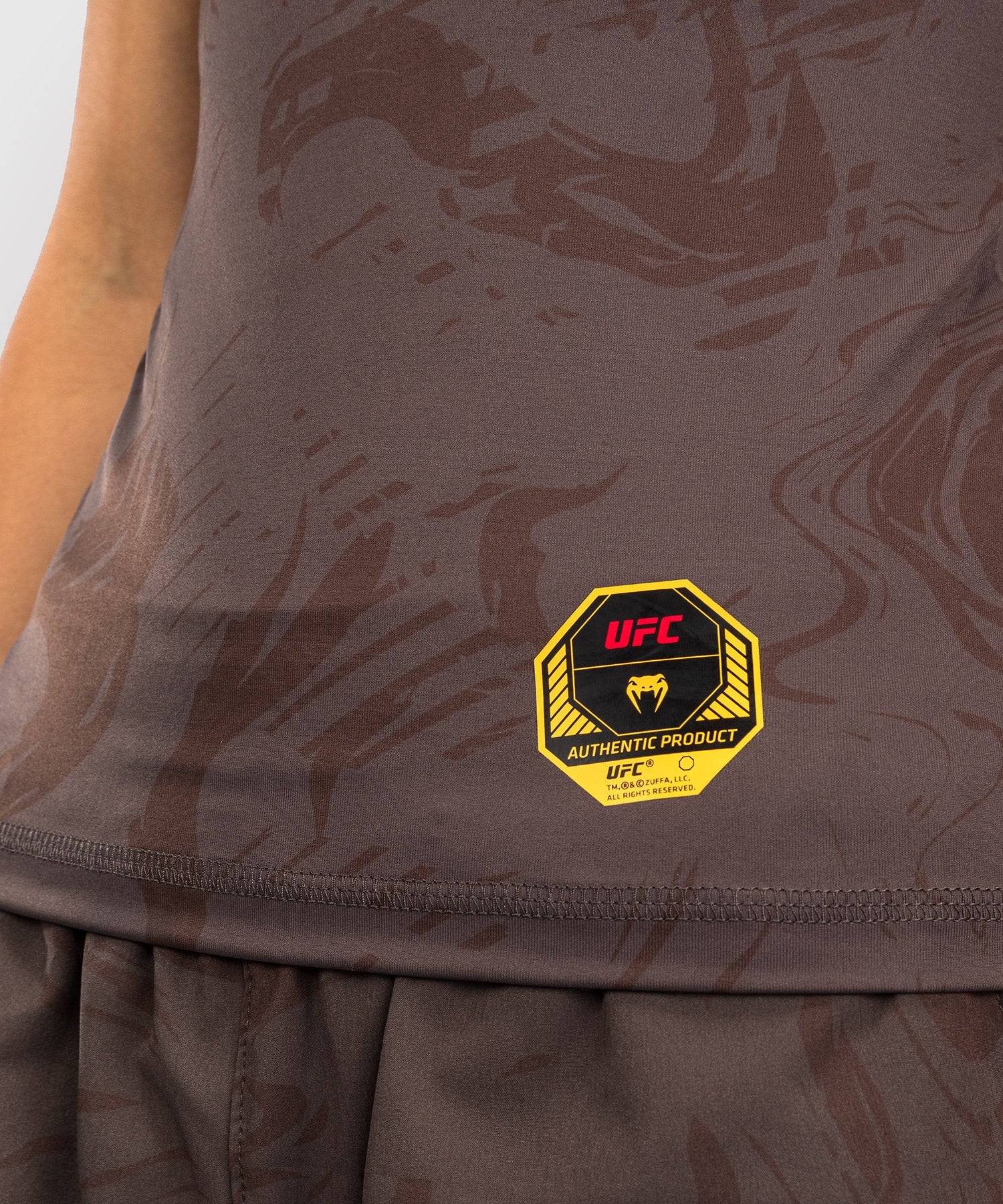 Rashguard Femme Performance UFC Fusion by Venum Authentic Fight Week