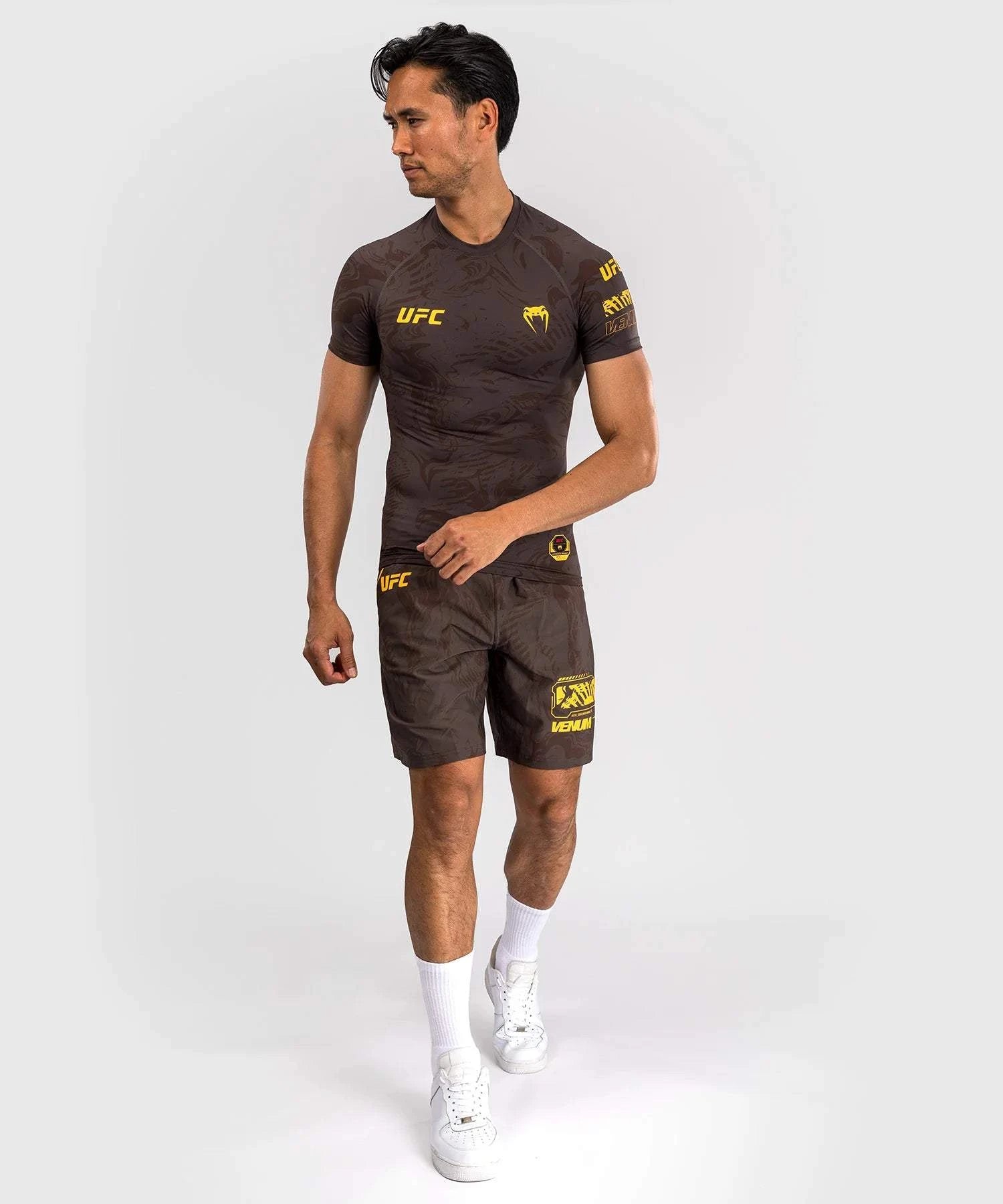 Rashguard Performance UFC Fusion by Venum Authentic Fight Week Marron