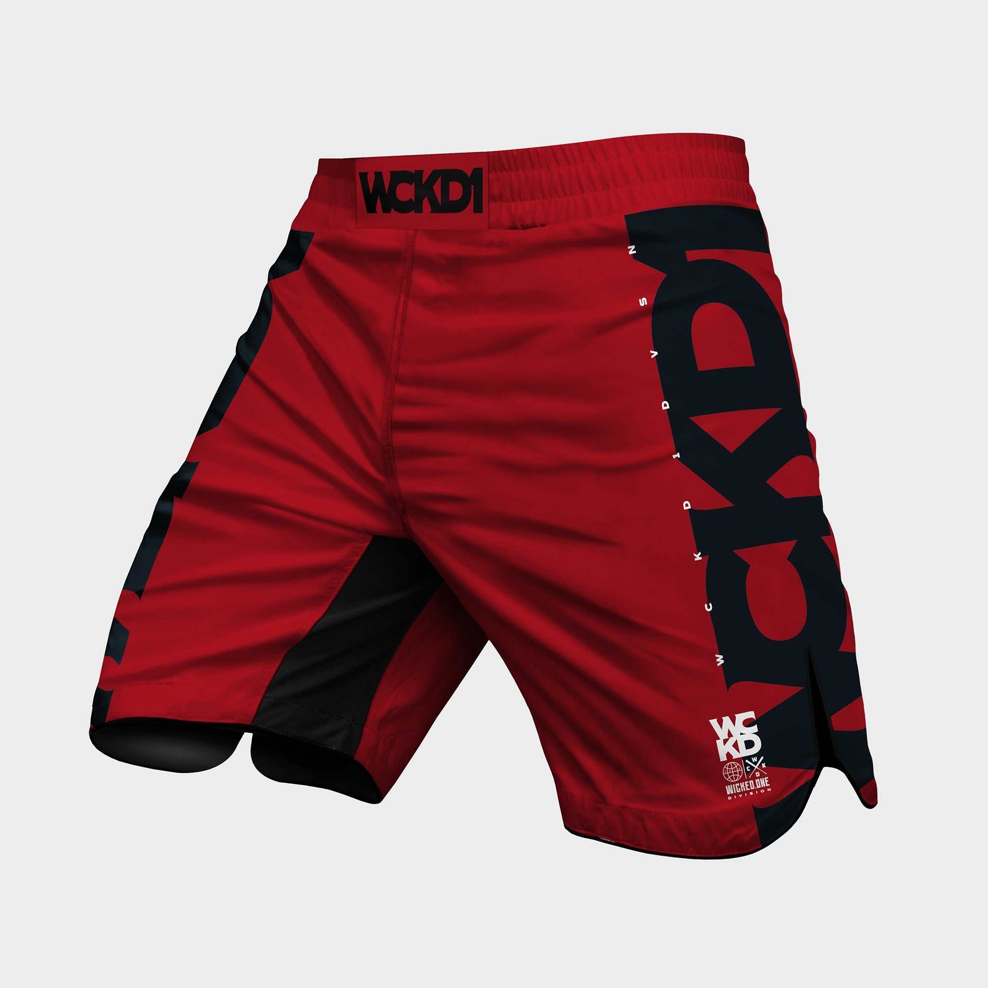 Short de MMA rouge Wicked One Eager WCKD avec coupe ergonomique et maintien velcro.