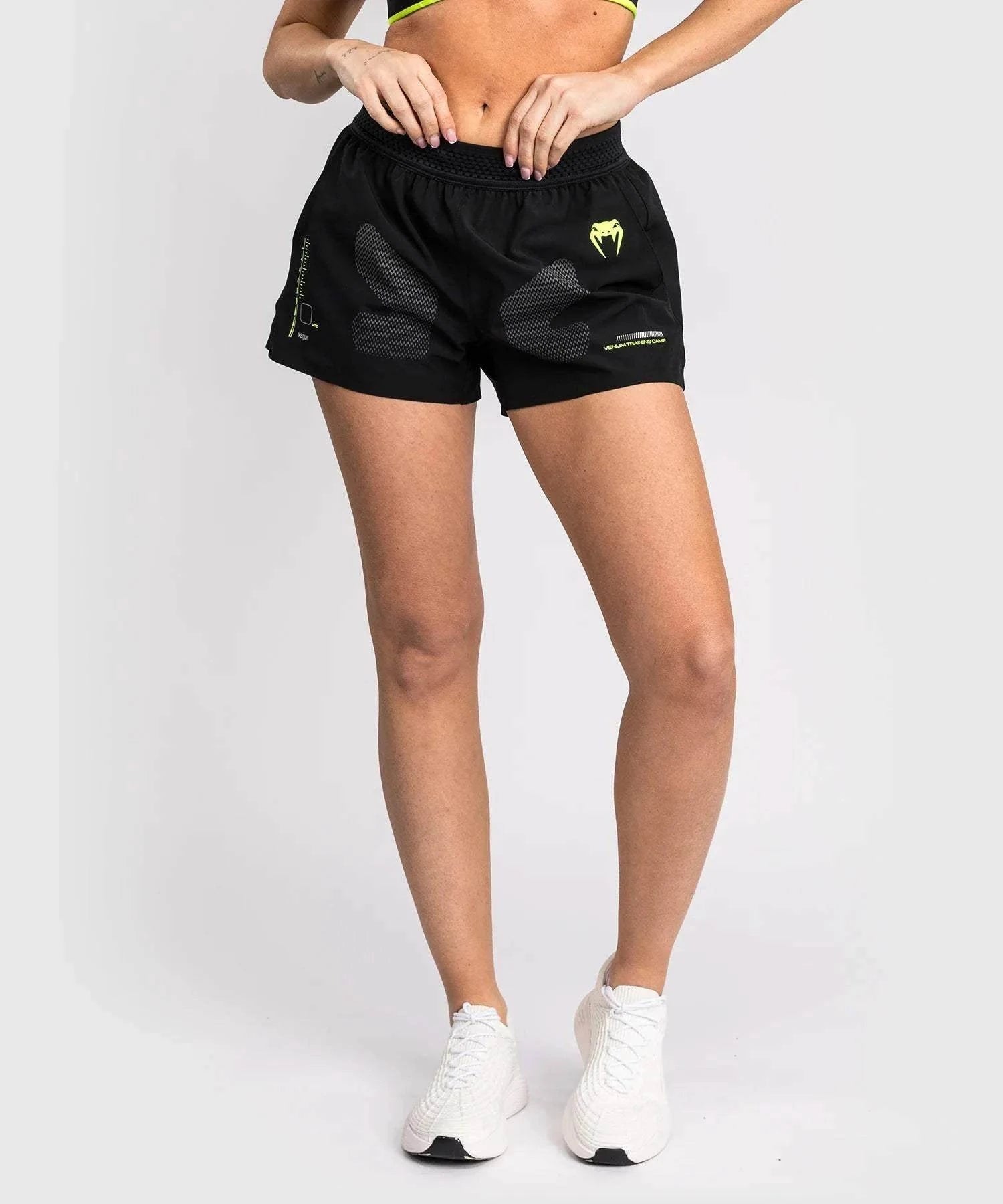 Short de Combat Femme Venum Training Camp 4.0 - Noir/Vert Fluo