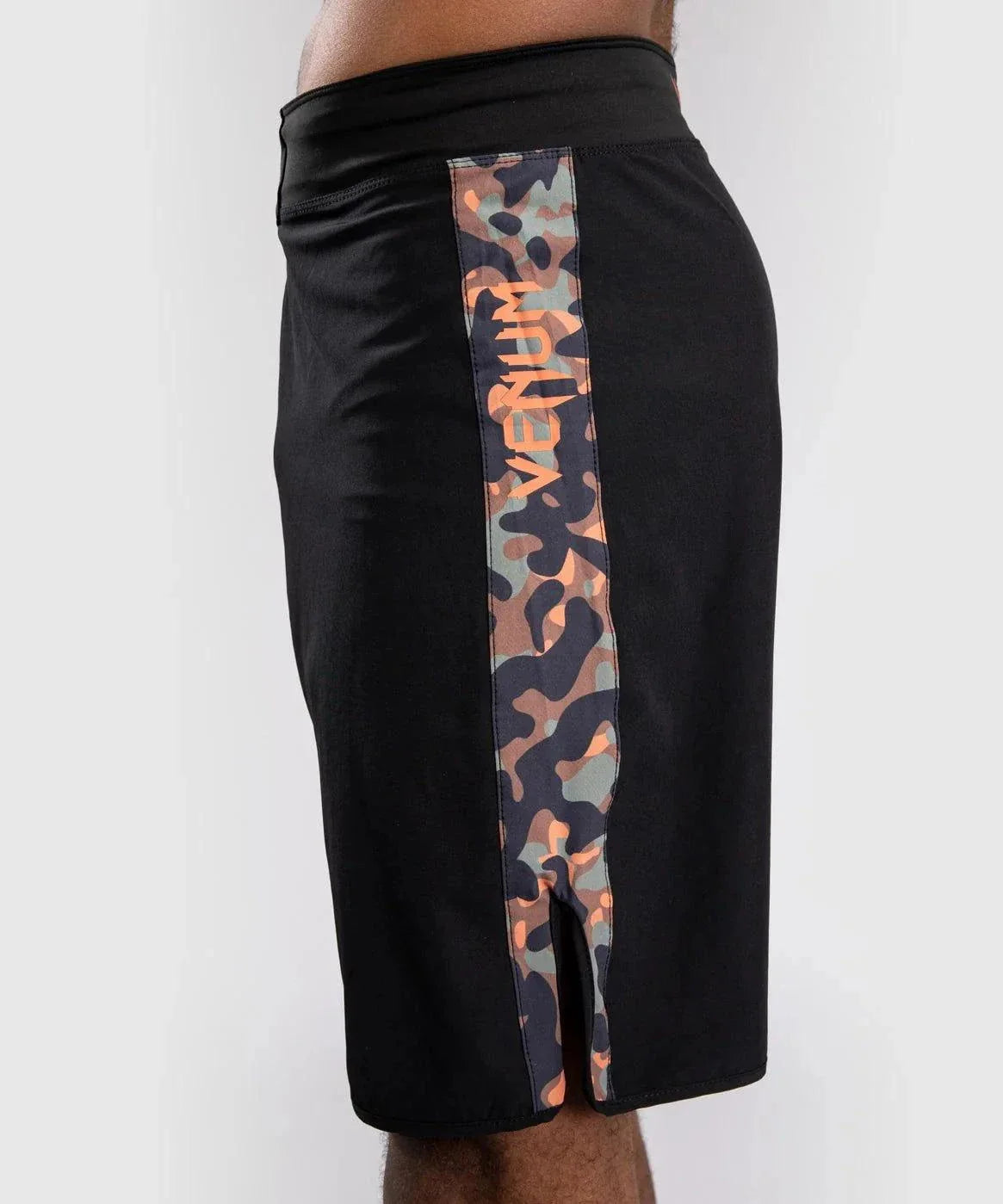 Black and kaki camo Fightshort Venum Jungle Ops with side camo panel and deep side slits for MMA training