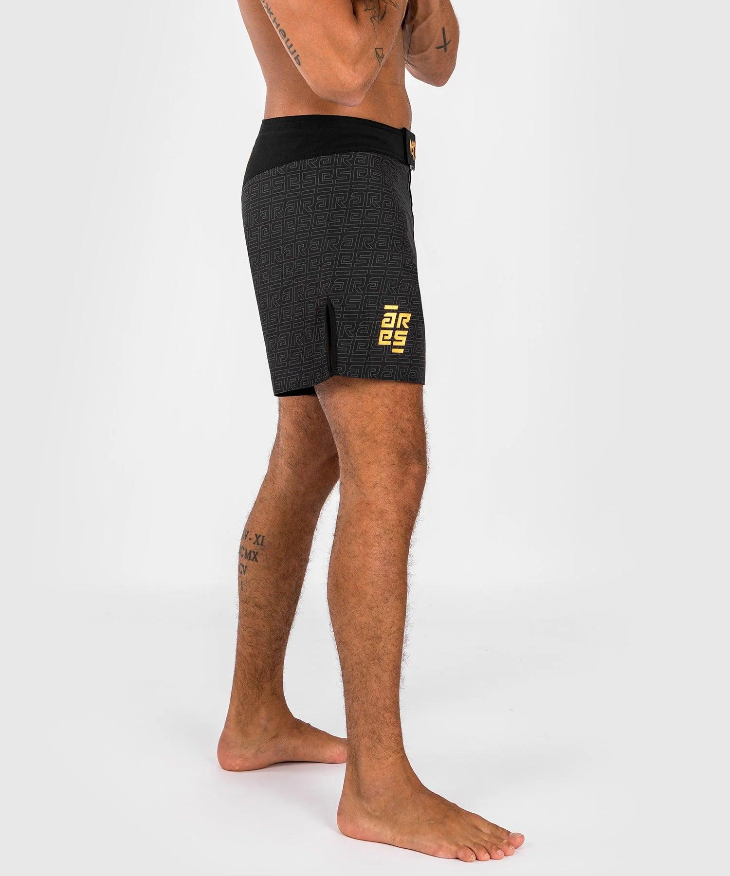 Short de combat Venum x Ares 2.0 - Noir/Or 2