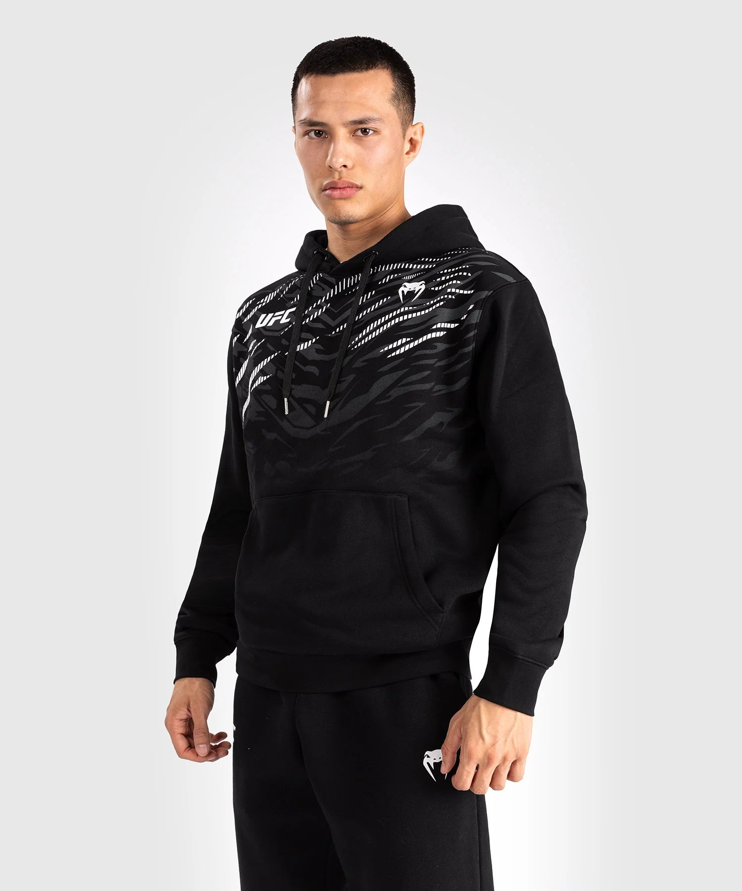Sweatshirt à Capuche pour Hommes UFC Fusion by Venum Replica