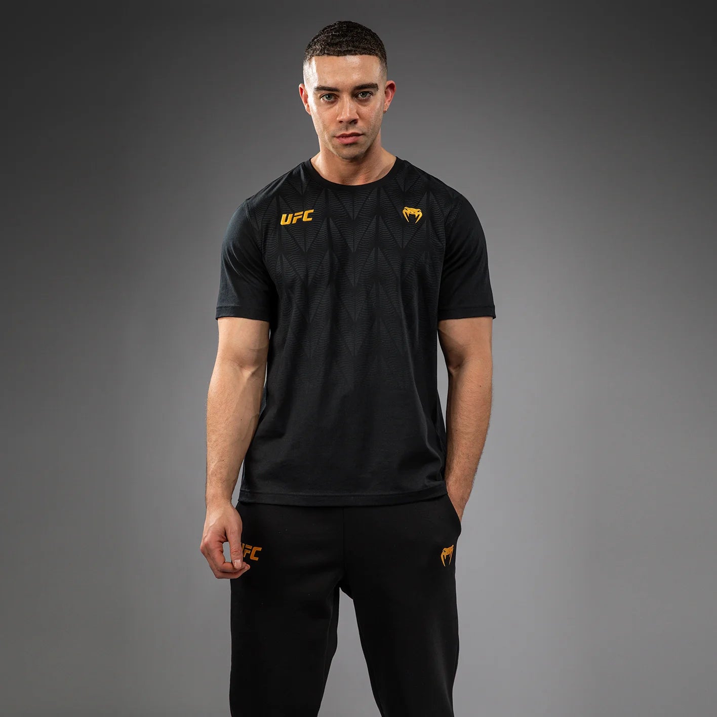 T-shirt Venum UFC Zenith Replica – Noir/Or