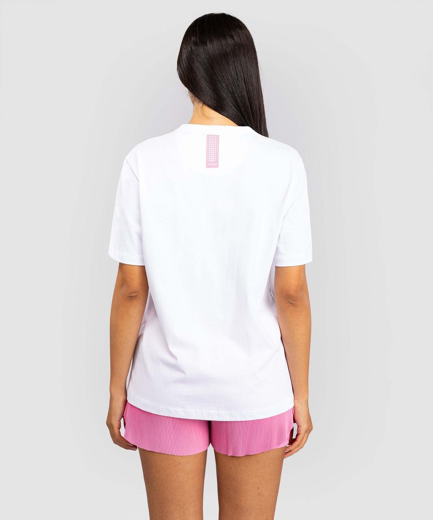 T-shirt Venum Silent Power oversize blanc confortable et sportif pour entraînement et quotidien