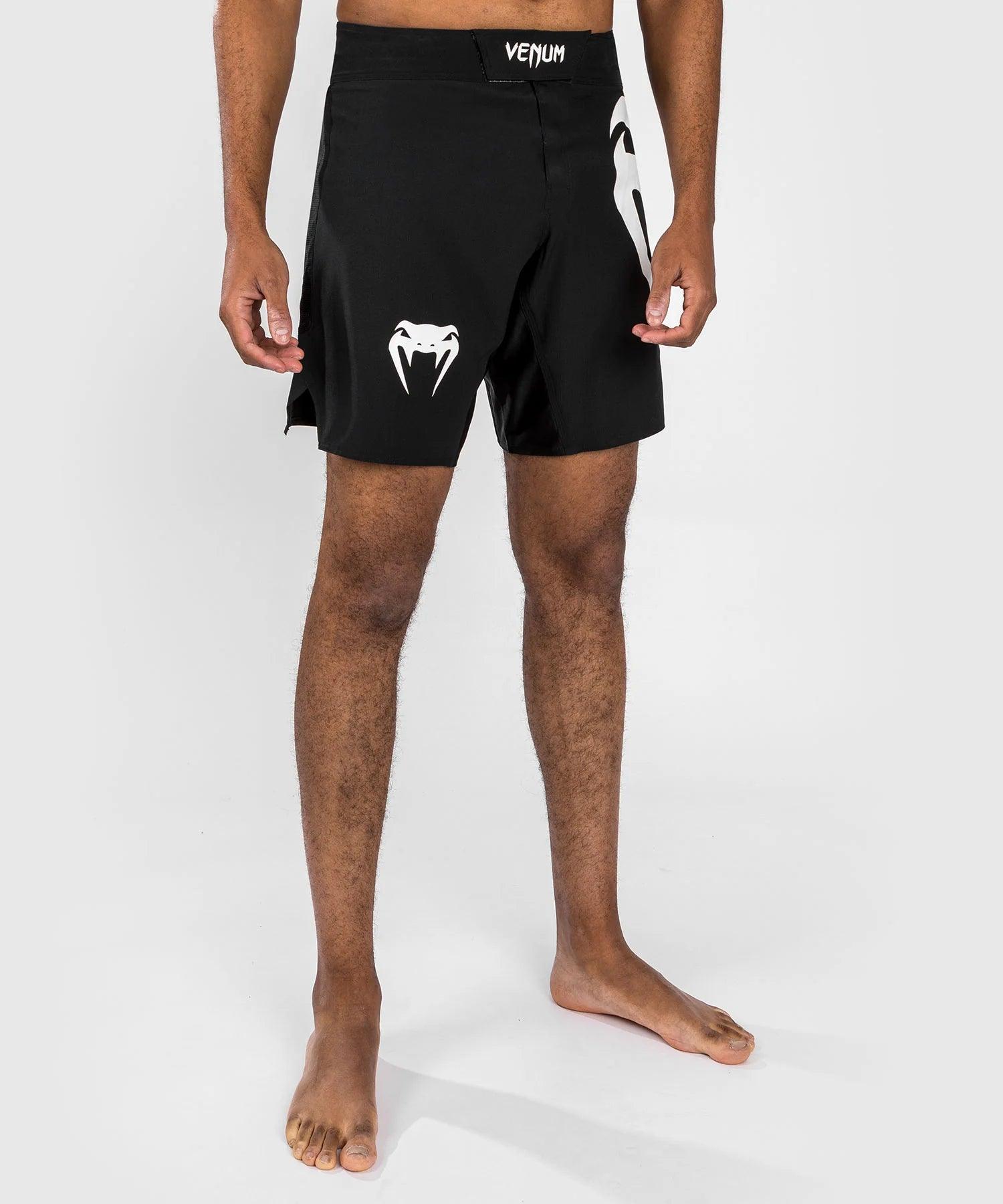 Venum Light 5.0 Short de Combat