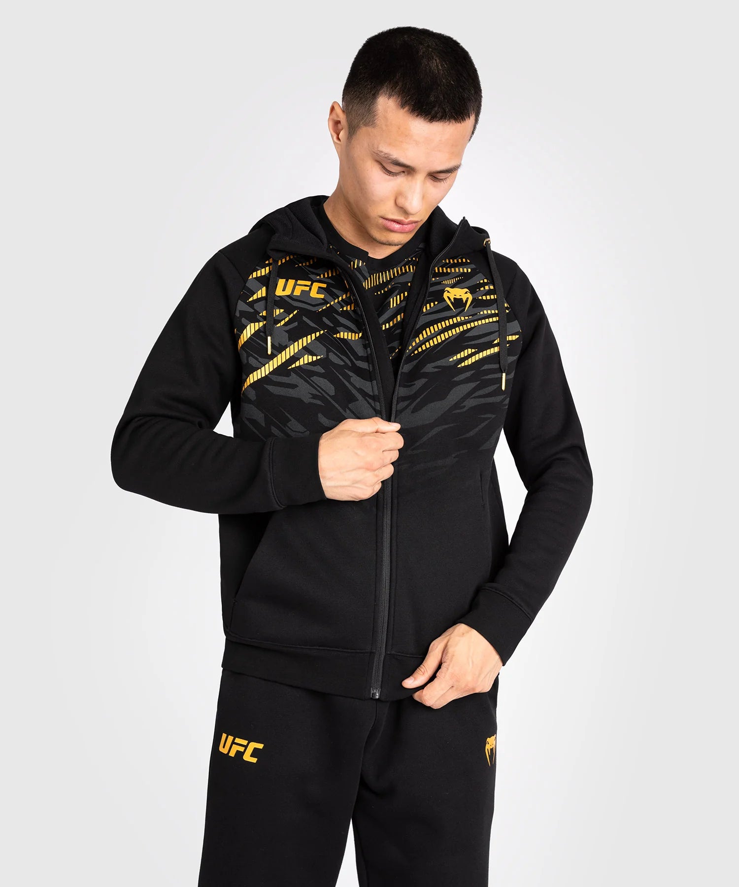 Veste à Capuche Zippé UFC Fusion by Venum Replica - Champion - Noir