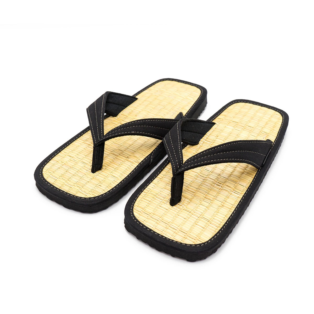 Zoori FUJIMAE martial arts sandals with natural rice straw sole and Y-shaped black straps for comfort and style on tatami.