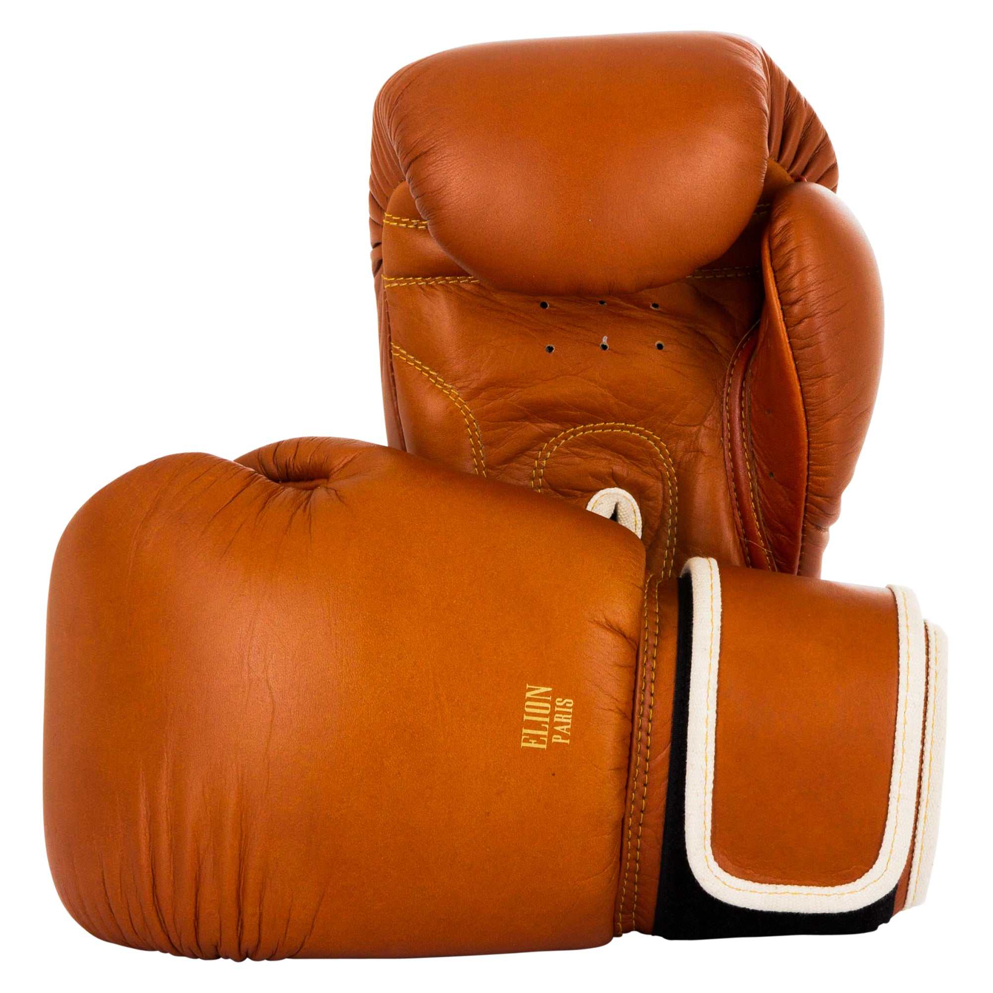 Logo ELION Paris sur le gant de boxe marron