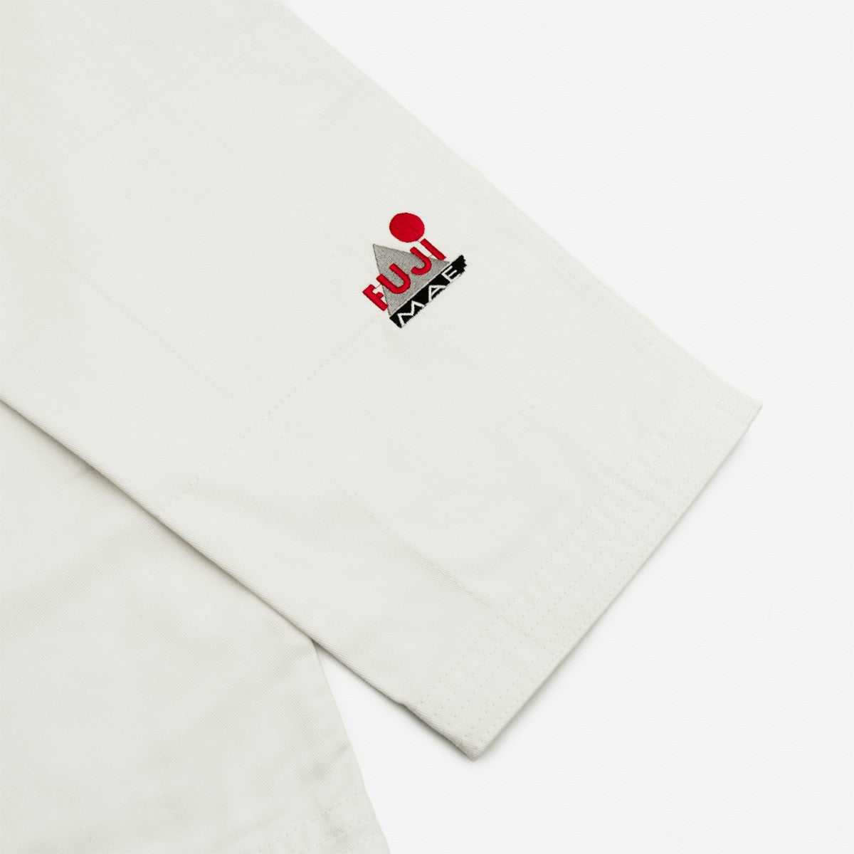 Coupe légèrement ajustée du pantalon de judo ProWear 2 FUJIMAE