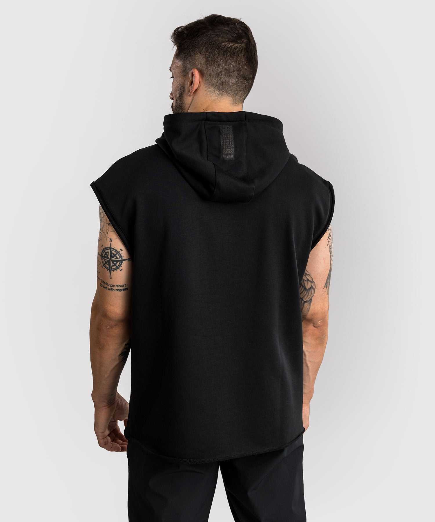 Sweatshirt sans manches noir et blanc Venum VT Boxing coupe ajustée en coton pour boxe et entraînement