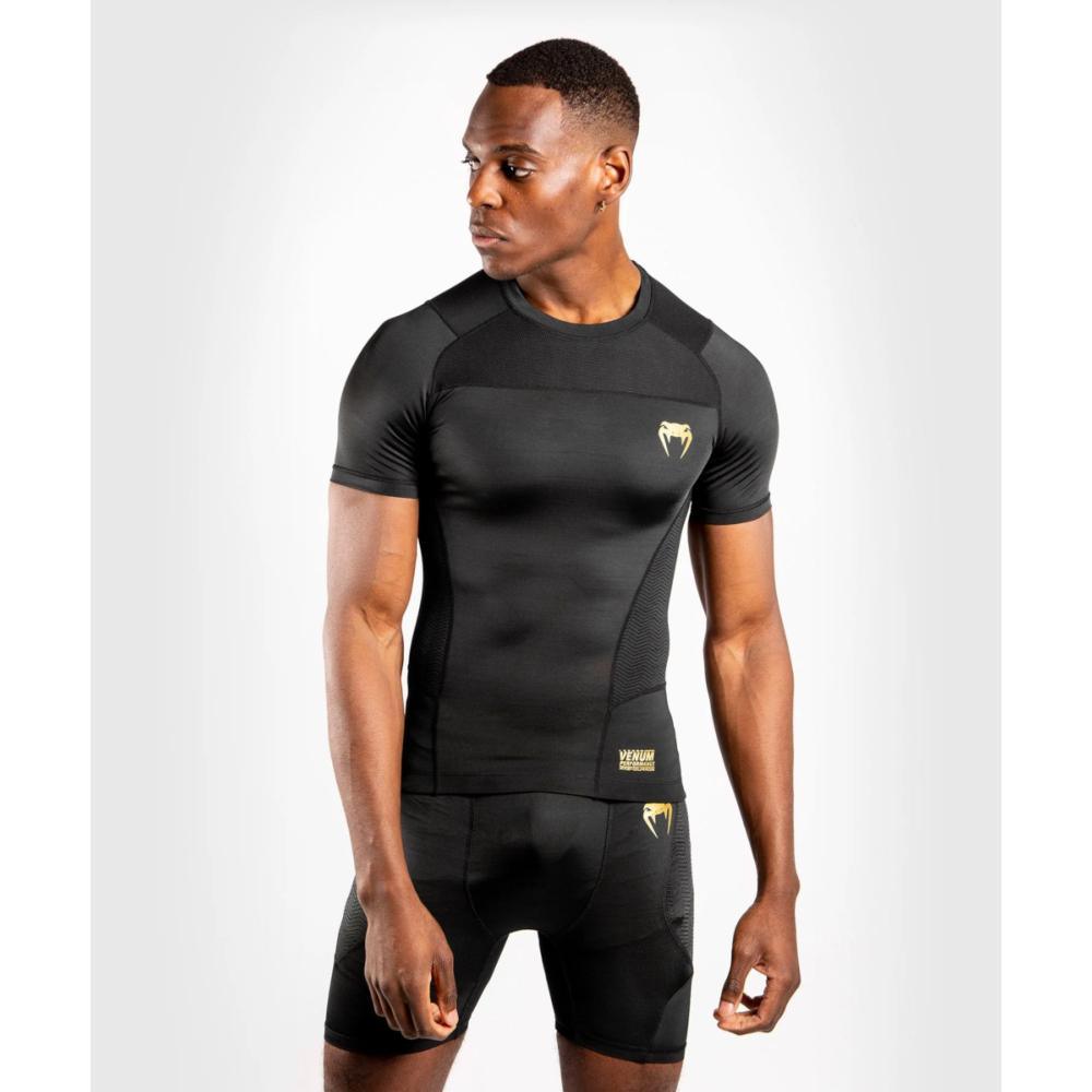 rashguard-venum-g-fit-manches-courtes