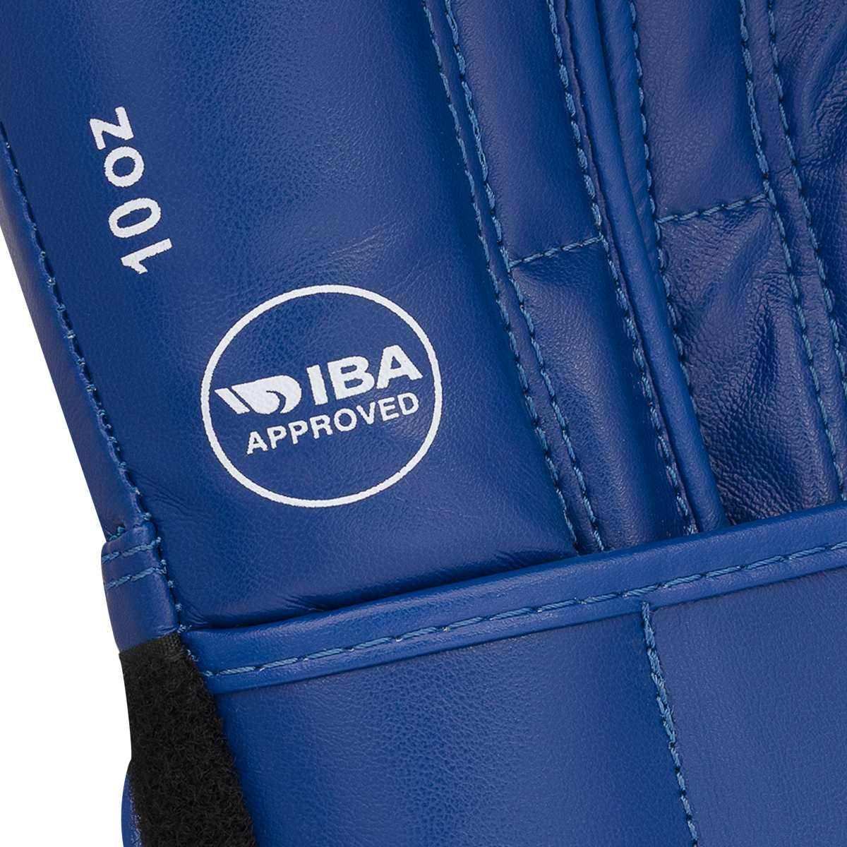 Gants de boxe amateur FFB Adidas en PU bleu, taille 10 oz, approuvés IBA, fermeture scratch rigide.