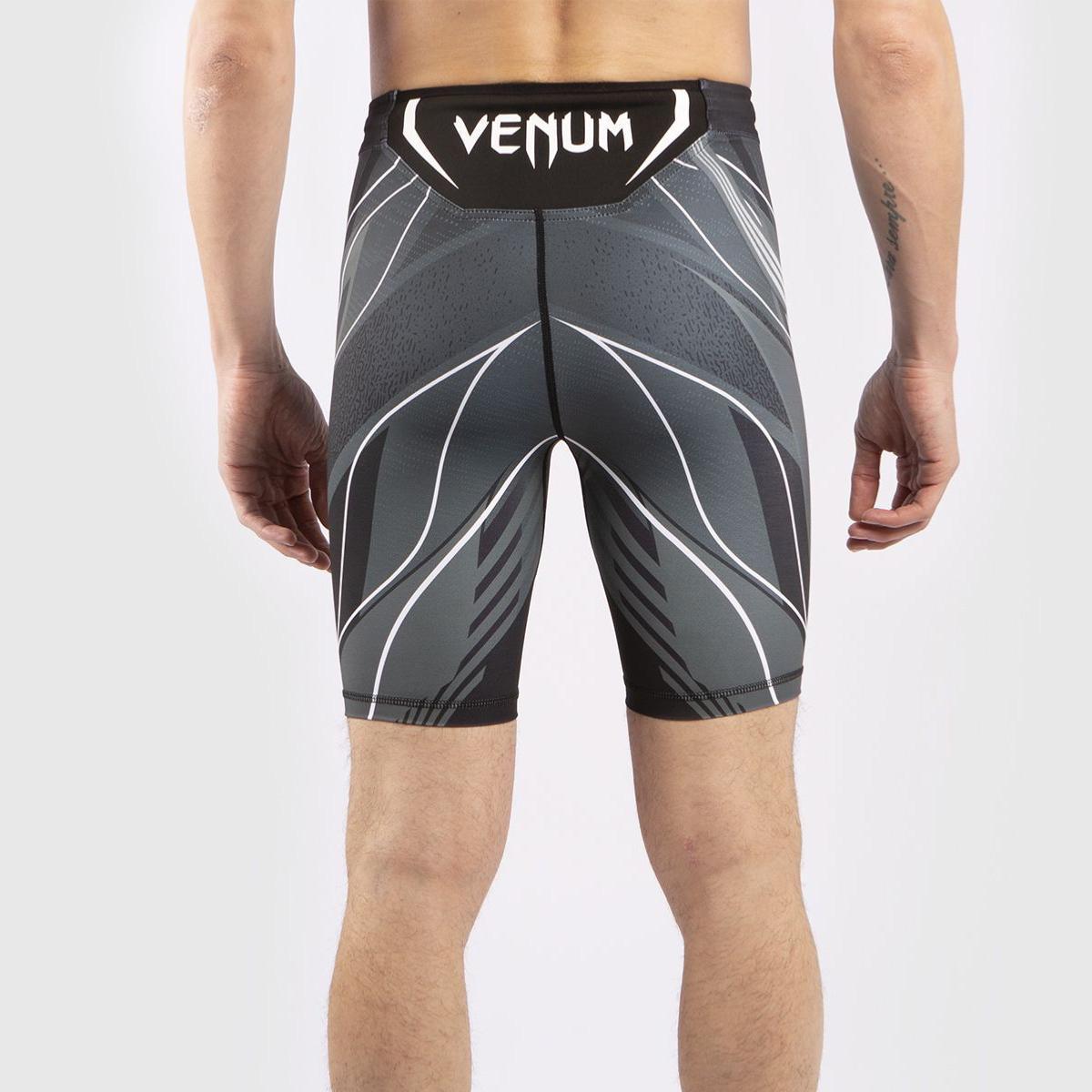 Short de Vale Tudo Homme UFC Venum Pro Line "épuisé"