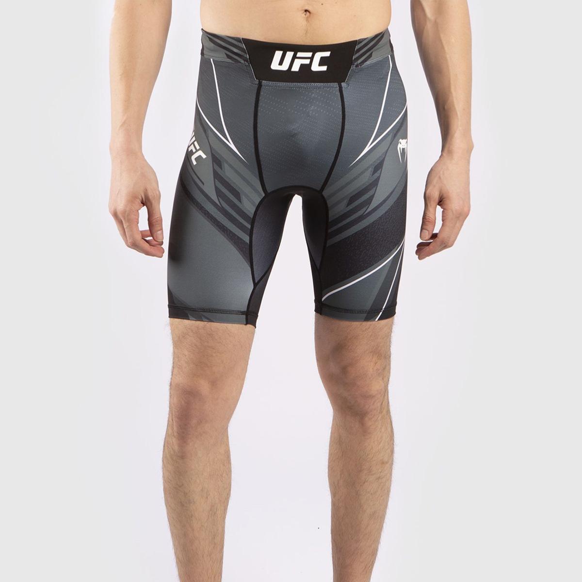 Short de Vale Tudo Homme UFC Venum Pro Line "épuisé"