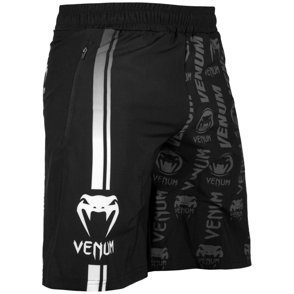 fitness-short-venum-logo
