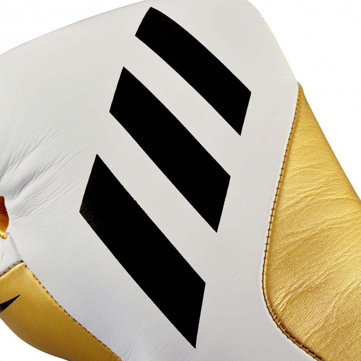 Gants de boxe Pro à lacets Adidas Speed Tilt 750 en cuir blanc et or avec technologie Tilt System® pour boxe anglaise.
