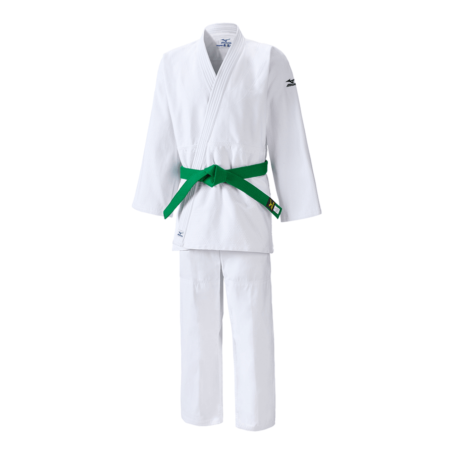 White Judogi Mizuno Hayato judo uniform for intermediate practitioners with rice grain jacket and smooth cotton pants.