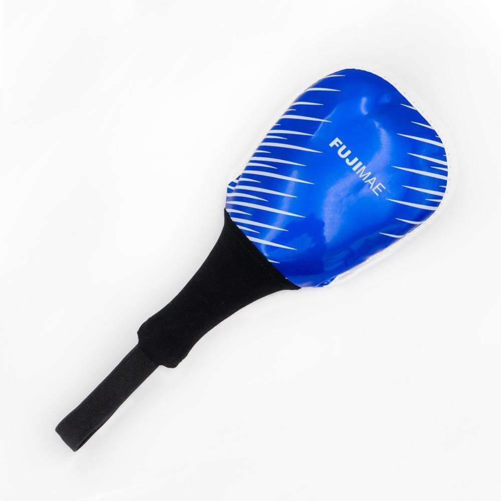 Raquette Pang Pang FUJIMAE bleue pour entraînement arts martiaux avec revêtement PU et mousse haute densité.