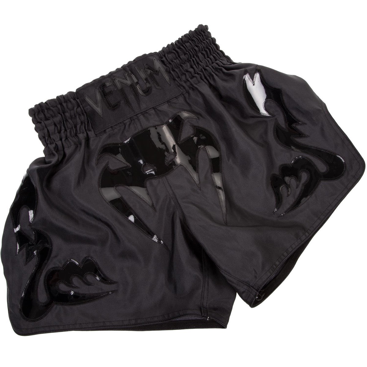 short-de-boxe-thai-bangkok-inferno-venum