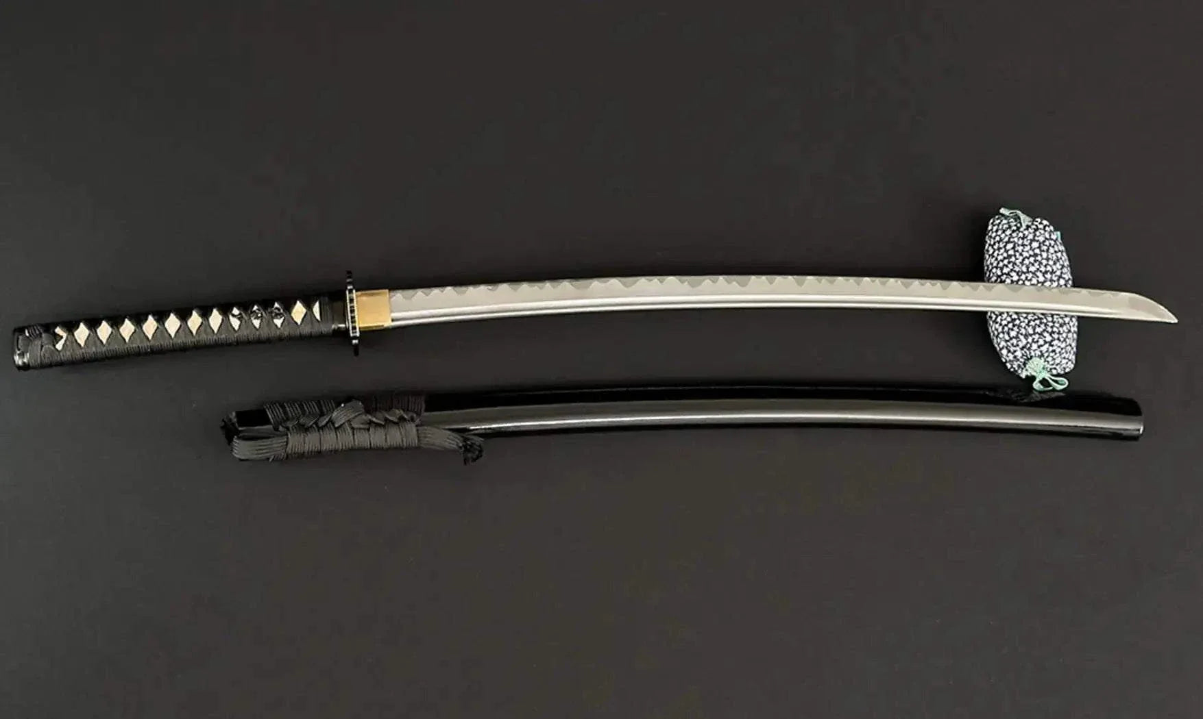 Iaïto Tombo sabre d'entraînement 67 cm en acier équilibré pour Iaïdo