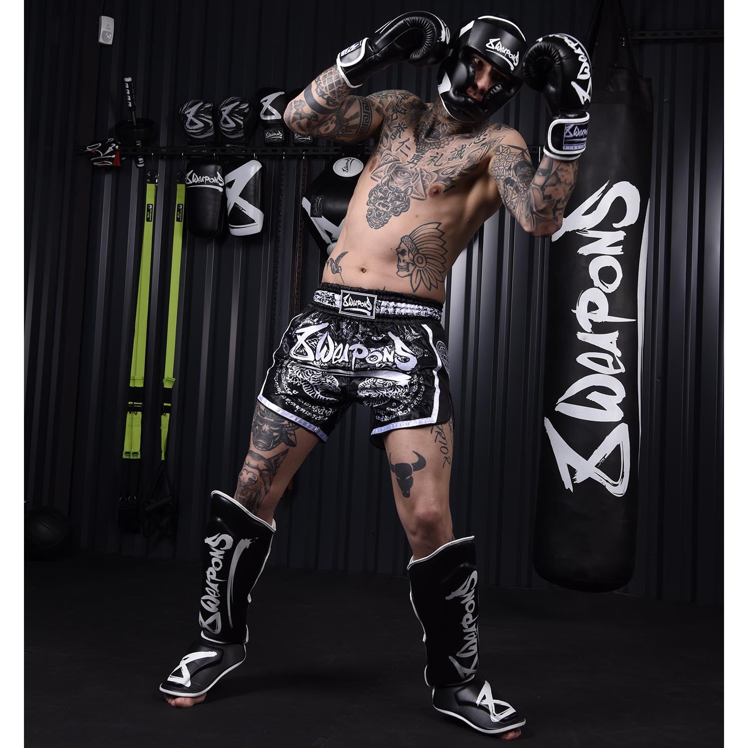 Casque de Boxe - 8 WEAPONS Unlimited - Noir/Blanc