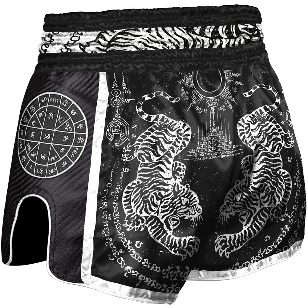 Short de Muay Thaï Sak Yant Tigers carbon - 8 WEAPONS - Noir