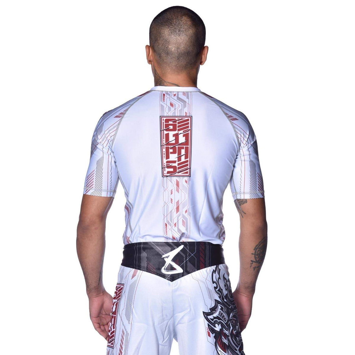 Rashguard Yakuza Warrior Homme - T-shirt Compression Manches Courtes MMA, Gym & Arts Martiaux - Seconde Peau Ultra Résistante