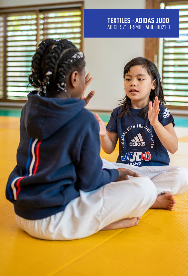Kimono de judo Adidas, judogi Mizuno