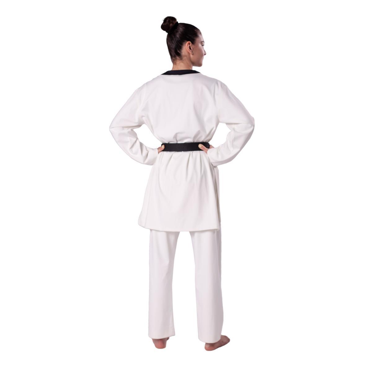 Dobok de Taekwondo Kwon Slimfit WT Col Noir (1010) - Boutique des Arts Martiaux et Sports de Combat