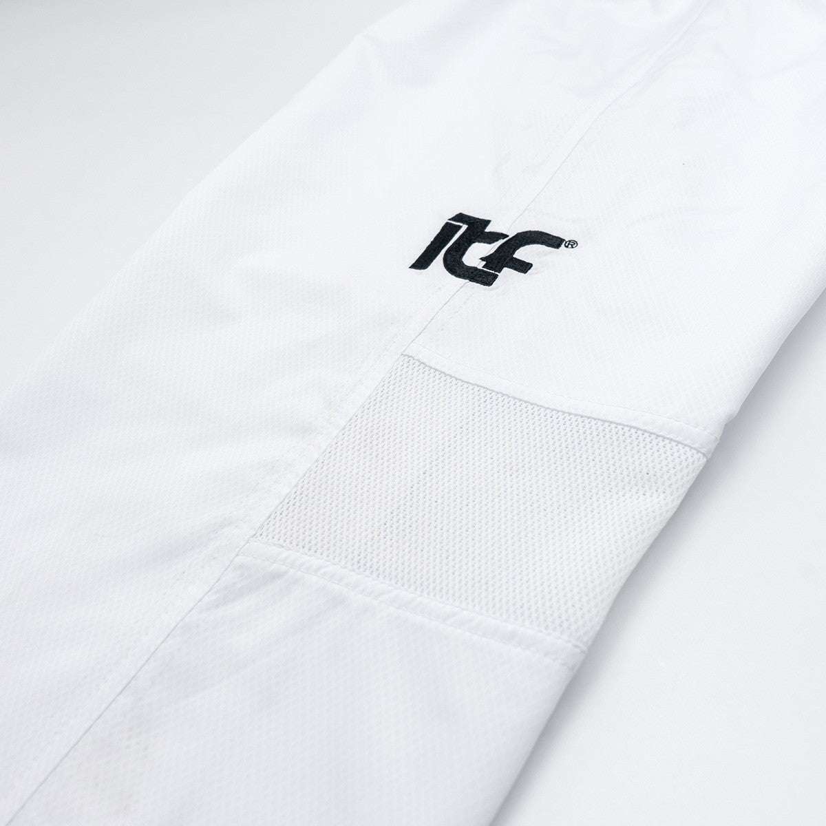 Dobok de Taekwondo ITF Approved FUJIMAE Prowear Ceinture Noir