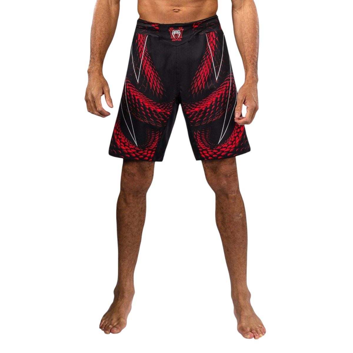 Fightshort Venum Matupa noir rouge argent pour MMA et grappling, léger et résistant