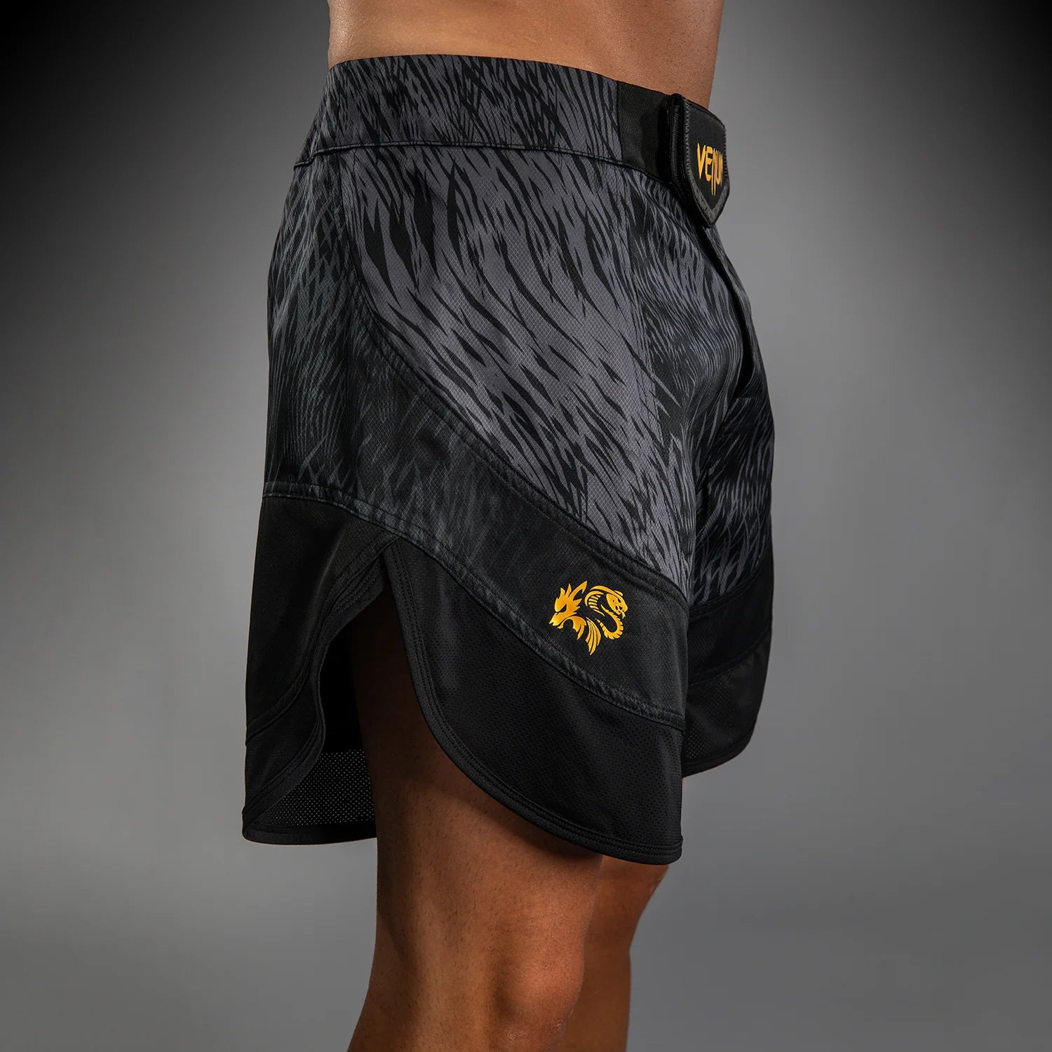 Fightshorts Wild Borz – Venum x Chimaev Noir/Gris