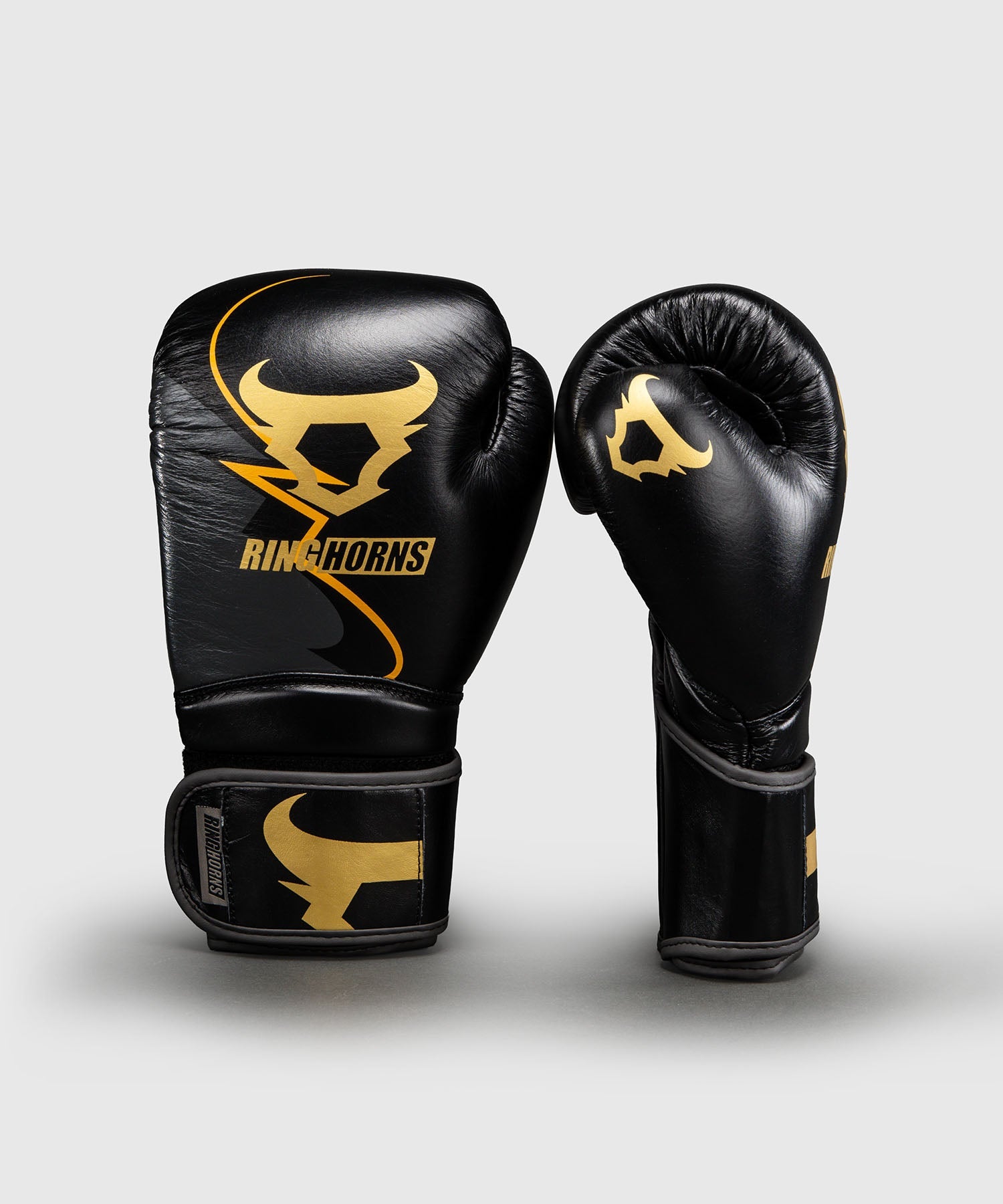 Gants de Boxe RingHorns Charger X Venum - Noir/Or