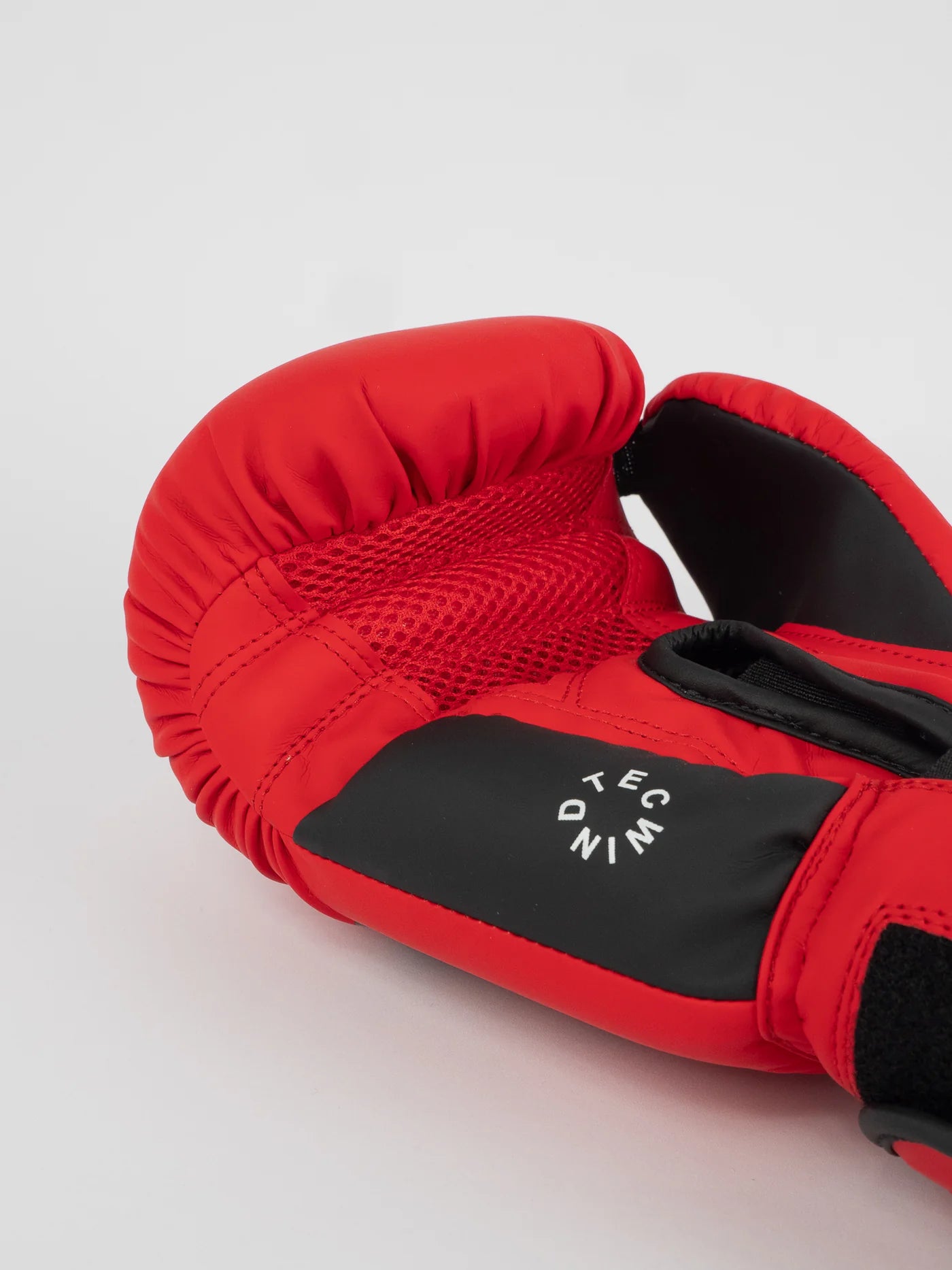 Gants de boxe Compétition Metal Boxe Bleu ou Rouge - MB221
