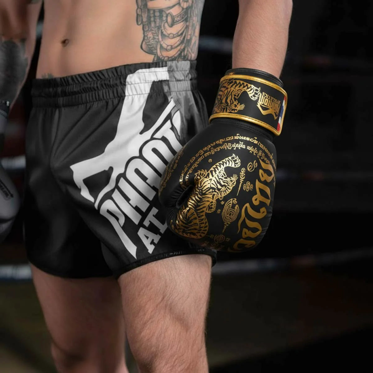 Gants de Boxe MUAY THAI - Phantom Athletics - Noir/or
