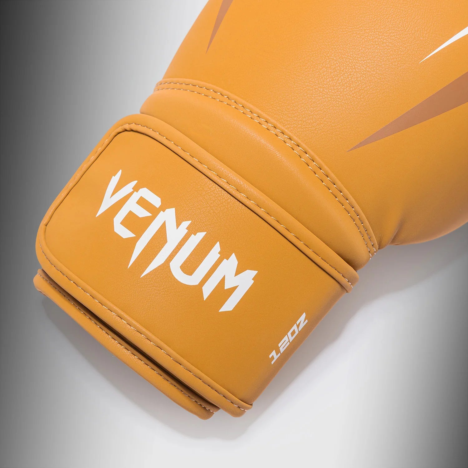 Gants de boxe VENUM Hurricane Marron