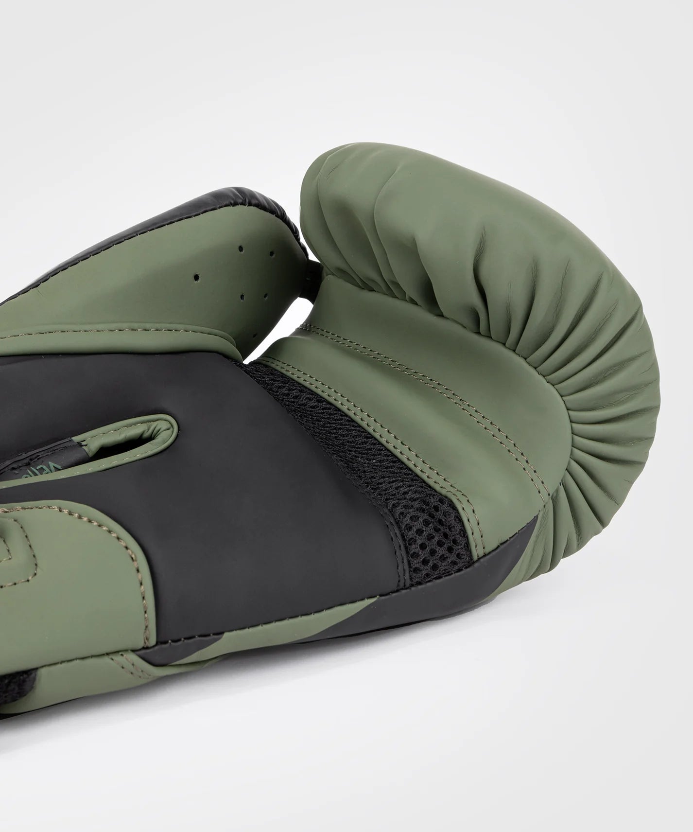 Gants de boxe Venum Challenger 4.0 - Kaki/Noir